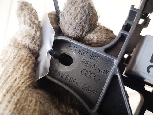 Fuse box AUDI A2 (8Z0) 1.2 TDI | BP32904797E1 - Image 2