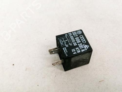 Used Electronic sensor Electronic sensor VW PASSAT B3/B4 Variant (3A5, 35I) 1.9 TDI (110 hp) 33081551 33081551