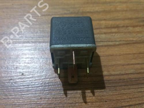 Used Electronic sensor Electronic sensor VW PASSAT B3/B4 Variant (3A5, 35I) 1.6 (72 hp) 33519287 33519287