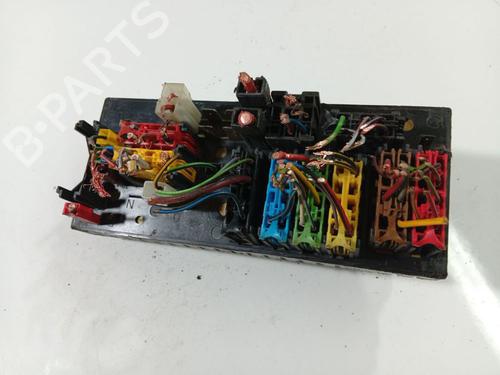 Fuse box AUDI 80 B4 Saloon (8C2) 2.0 E | BP40029373E1 - Image 4
