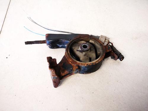 Used Engine mount Engine mount TOYOTA YARIS VERSO (_P2_) 1.5 (NCP21_) (105 hp) 32880602 32880602