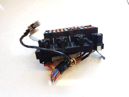 Used Fuse box Fuse box NISSAN MICRA II (K11) 1.0 i 16V (K11) (60 hp) 32596756 32596756