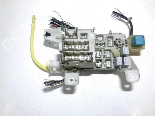 Used Fuse box Fuse box TOYOTA COROLLA Saloon (_E12_) 2.0 D-4D (CDE120_, CDE120R) (116 hp) 33505538 33505538