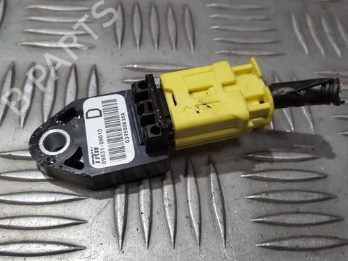 Used Electronic module Electronic module TOYOTA COROLLA Verso (ZER_, ZZE12_, R1_) 2.0 D-4D (CUR10_, CUR10R) (116 hp) 33498625 33498625
