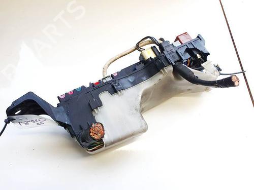 Fuse box TOYOTA COROLLA (_E12_) 2.0 D-4D (CDE120R, CDE120L_) | BP32938901E1 - Image 2