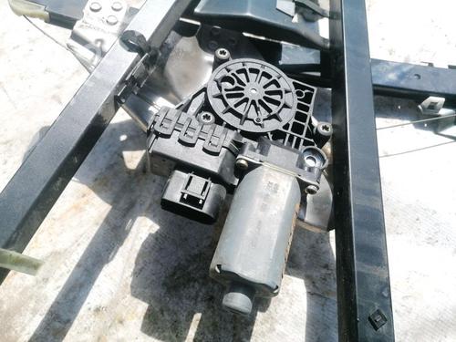 Used Left rear window motor Left rear window motor 35417752 35417752