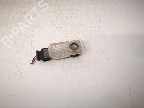 Used Interior roof light Interior roof light VW PASSAT B5.5 (3B3) 1.9 TDI (130 hp) 36174238 36174238
