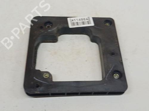 Used Support Support MERCEDES-BENZ M-CLASS (W163) ML 270 CDI (163.113) (163 hp) 36368326 36368326