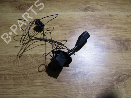 Bouton de warning Bouton de warning BMW 3 (E36) 320 i (150 hp) 35651010 35651010