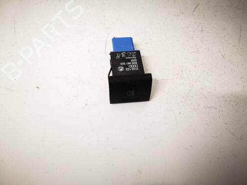 Used Switch Switch AUDI A6 C5 (4B2, 4B4) 2.5 TDI (150 hp) 34781515 34781515