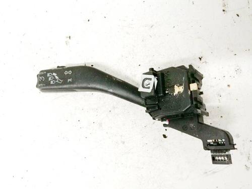 Used Warning switch Warning switch VW GOLF VI (5K1) 2.0 TDI (110 hp) 35173240 35173240