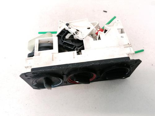 Used Climate control Climate control AUDI A4 B5 (8D2) 1.8 (125 hp) 35609633 35609633