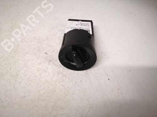Used Switch Switch VW PASSAT B5 Variant (3B5) 1.9 TDI Syncro/4motion (110 hp) 40028581 40028581