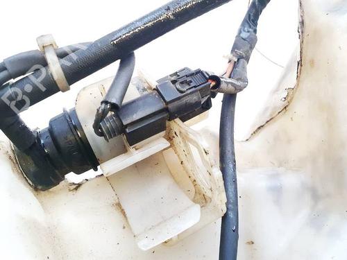 washer-pump-mercedes-benz-cls-c219-2004-2005-2006-2007-2008-2009-2010-2011-35333564 main image