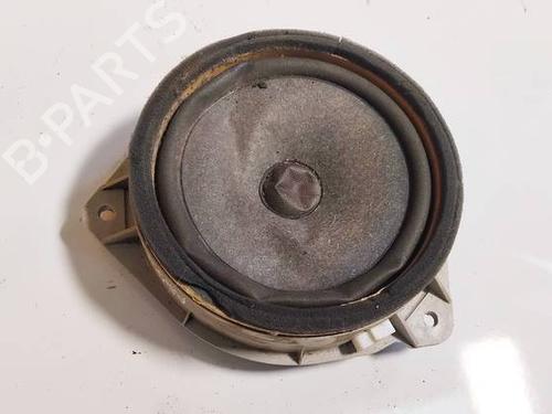 Used Speaker TOYOTA RAV 4 II (_A2_) 2.0 D 4WD (CLA20_, CLA21_, CLA20R, CLA21R) (116 hp) 32585375