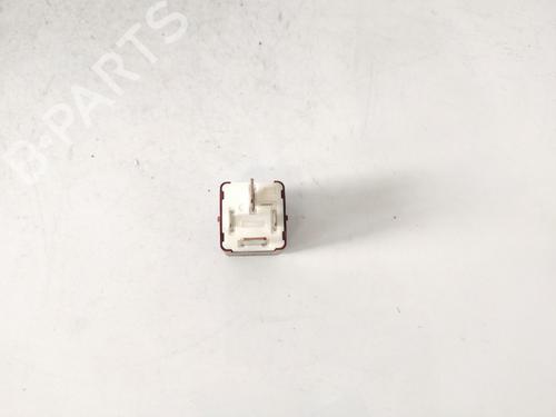 Electronic sensor TOYOTA COROLLA Saloon (_E12_) 2.0 D-4D (CDE120_, CDE120R) | BP33085909M84 - Image 3