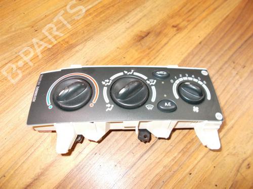Used Climate control Climate control RENAULT MEGANE II (BM0/1_, CM0/1_) 1.5 dCi (BM02, BM13, BM2A, CM02, CM13) (101 hp) 35839199 35839199