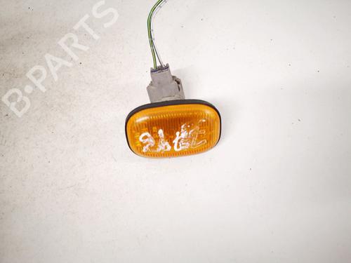 Used Right side indicator Right side indicator TOYOTA RAV 4 II (_A2_) 2.0 D 4WD (CLA20_, CLA21_, CLA20R, CLA21R) (116 hp) 35433804 35433804