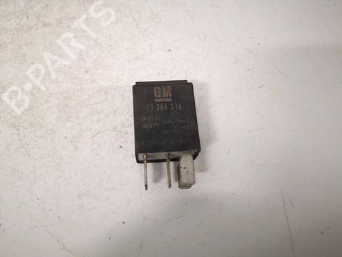 Electronic sensor SAAB 9-3 (YS3F, E79, D79, D75) 1.9 TiD | BP39545287M84 - Image 2