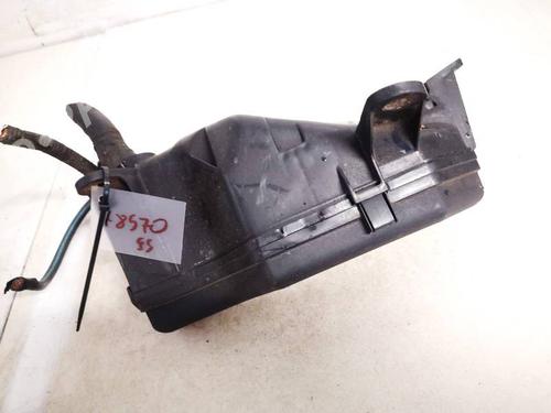 fuse-box-lexus-is-i-_e1_-1999-2000-2001-2002-2003-2004-2005-32924002 main image