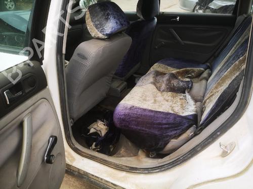 Fuse box VW PASSAT B5 Variant (3B5) 1.9 TDI | BP32597843E1 