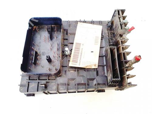 Used Fuse box Fuse box VW TOURAN (1T1, 1T2) 1.9 TDI (90 hp) 32912211 32912211