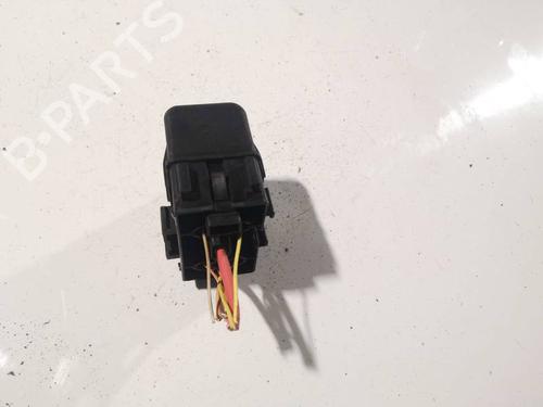 Fuse box RENAULT SCÉNIC II (JM0/1_) 1.5 dCi (JM0F) | BP32567894E1 - Image 3