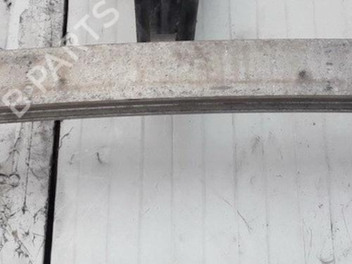 Used Front bumper reinforcement Front bumper reinforcement 35602948 35602948