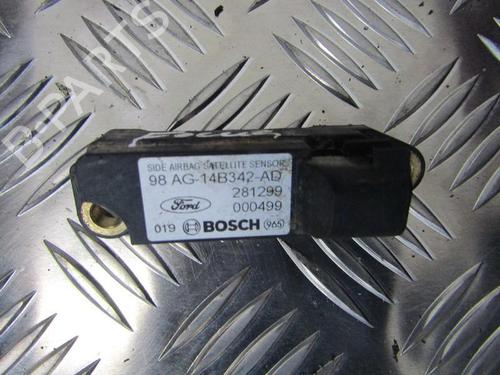 electronic-module-ford-focus-i-daw-dbw-1998-1999-2000-2001-2002-2003-2004-2005-2006-2007-2008-2009-33490916 main image