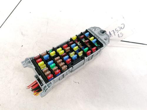 fuse-box-opel-meriva-a-mpv-x03-2003-2004-2005-2006-2007-2008-2009-2010-32889428 main image