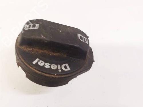 fuel-cap-audi-a3-8p1-2003-2004-2005-2006-2007-2008-2009-2010-2011-2012-2013-34860924 main image