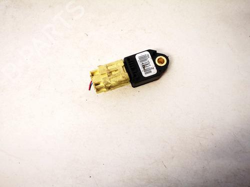 Used Electronic module Electronic module TOYOTA YARIS (_P9_) 1.4 D-4D (NLP90_, NLP90R) (90 hp) 32876930 32876930