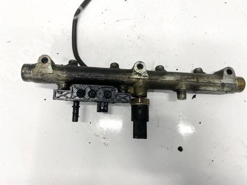 Injection rail PEUGEOT 607 (9D, 9U) 2.2 HDi | BP35060081M98 - Image 3
