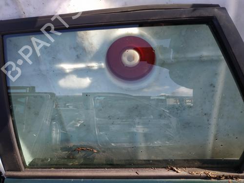 Dør rude ventre bagtil Dør rude ventre bagtil VOLVO V40 Estate (645) 1.9 DI (95 hp) 35529466 35529466