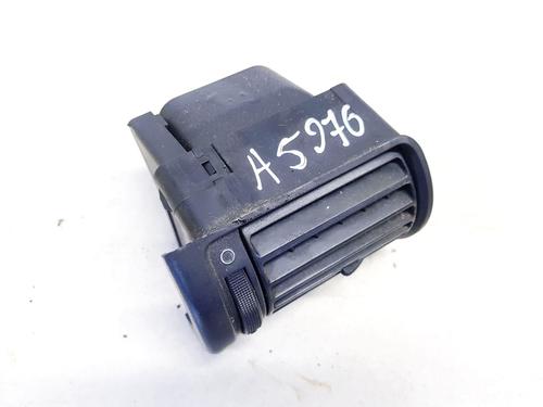 air-vent-audi-a4-b5-8d2-1994-1995-1996-1997-1998-1999-2000-2001-33064228 main image