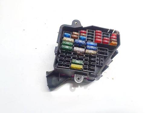Used Fuse box Fuse box AUDI A4 B5 (8D2) 1.9 TDI (110 hp) 32542413 32542413