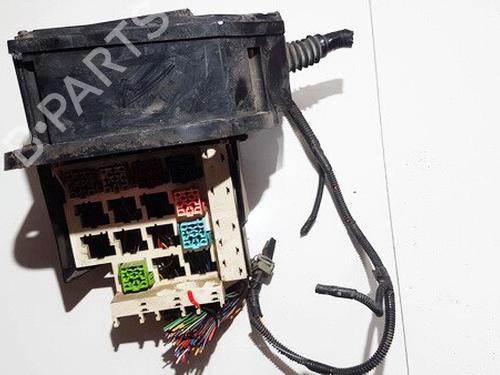 Used Fuse box Fuse box VOLVO V70 I (875, 876) 2.5 TDI (140 hp) 33106255 33106255