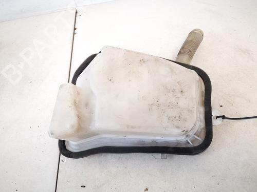 windscreen-washer-tank-bmw-3-touring-e46-1999-2000-2001-2002-2003-2004-2005-35453914 main image