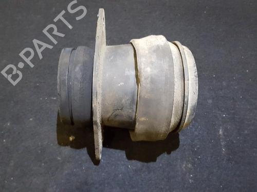 Used Engine mount Engine mount VW VENTO (1H2) 1.9 D (65 hp) 33486442 33486442