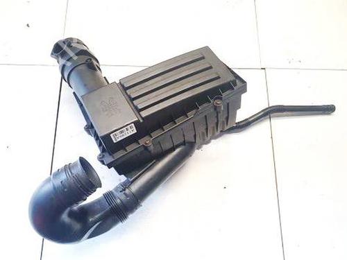 Used Air filter box Air filter box SKODA SUPERB II (3T4) 2.0 TDI (140 hp) 34793451 34793451