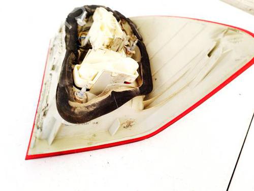Left taillight BMW 3 (E90) 318 d | BP40275619C34 - Image 2