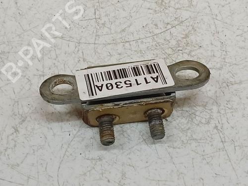 Dørhængsel/Dørbegrænser Dørhængsel/Dørbegrænser TOYOTA COROLLA (_E12_) 2.0 D-4D (CDE120R, CDE120L_) (110 hp) 37009439 37009439