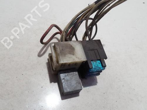 Used Fuse box Fuse box RENAULT ESPACE III (JE0_) 2.2 D (114 hp) 33509706 33509706