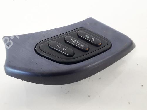 Used Steering wheel controls Steering wheel controls 35630341 35630341