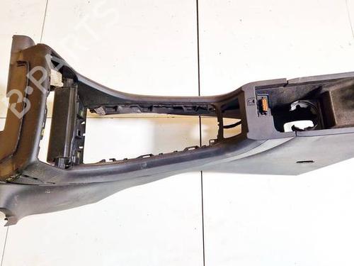 Used Middle console Middle console 35015314 35015314