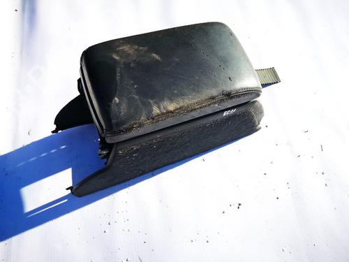 Used Armrest / Center console Armrest / Center console 35575843 35575843