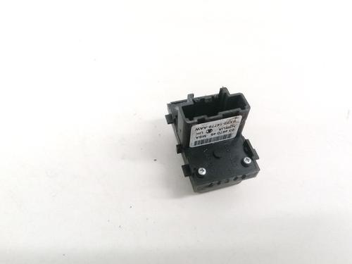 Switch JAGUAR XF I (X250) 2.7 D | BP35547993I30 - Image 3