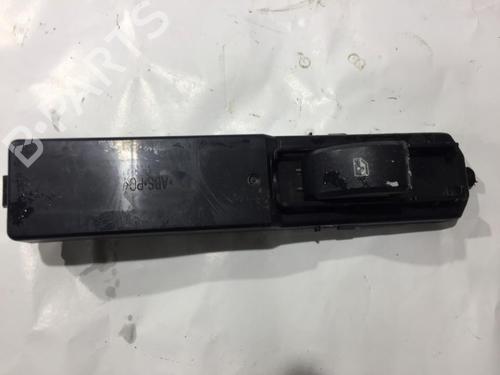 Used Switch Switch SAAB 9-3 (YS3F, E79, D79, D75) 1.8 i (122 hp) 33482707 33482707