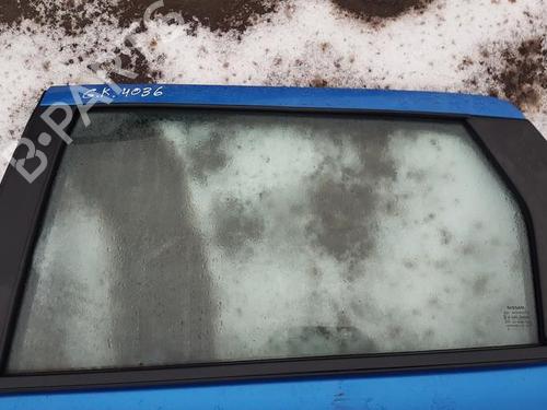 Used Rear left door window Rear left door window 35698520 35698520