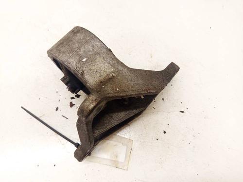 Used Engine mount Engine mount MITSUBISHI GRANDIS (NA_W) 2.0 DI-D (NA8W) (136 hp) 33861995 33861995